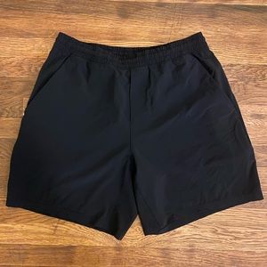 Men’s Lululemon Pacebreaker Short. 7” Linerless. Black.